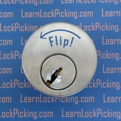 plug spinner used to flip lock