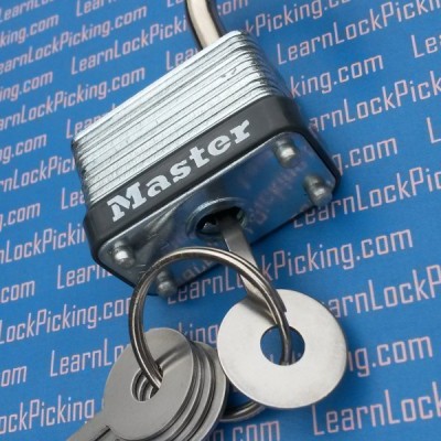 warded lock picks in lock